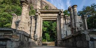 Ancient Wonders Tour (5 Days)